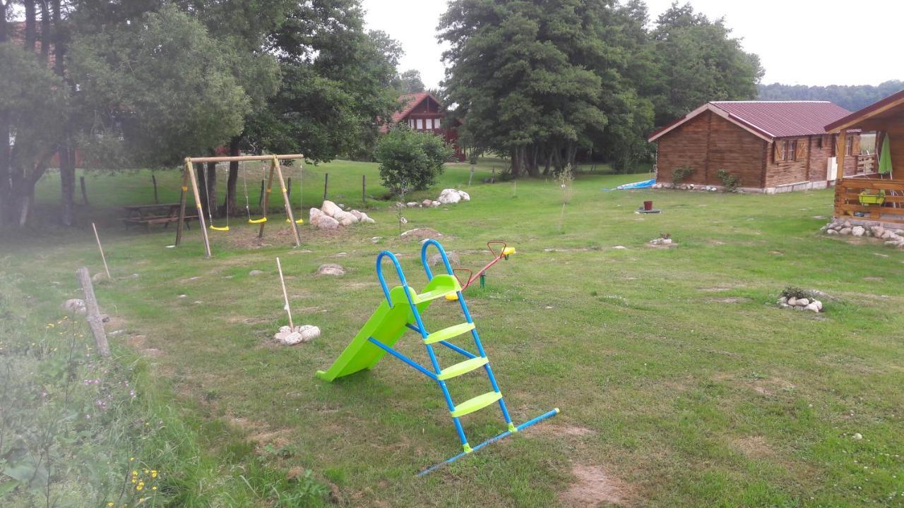 Chalets Les 5 Loups Gerbepal ภายนอก รูปภาพ