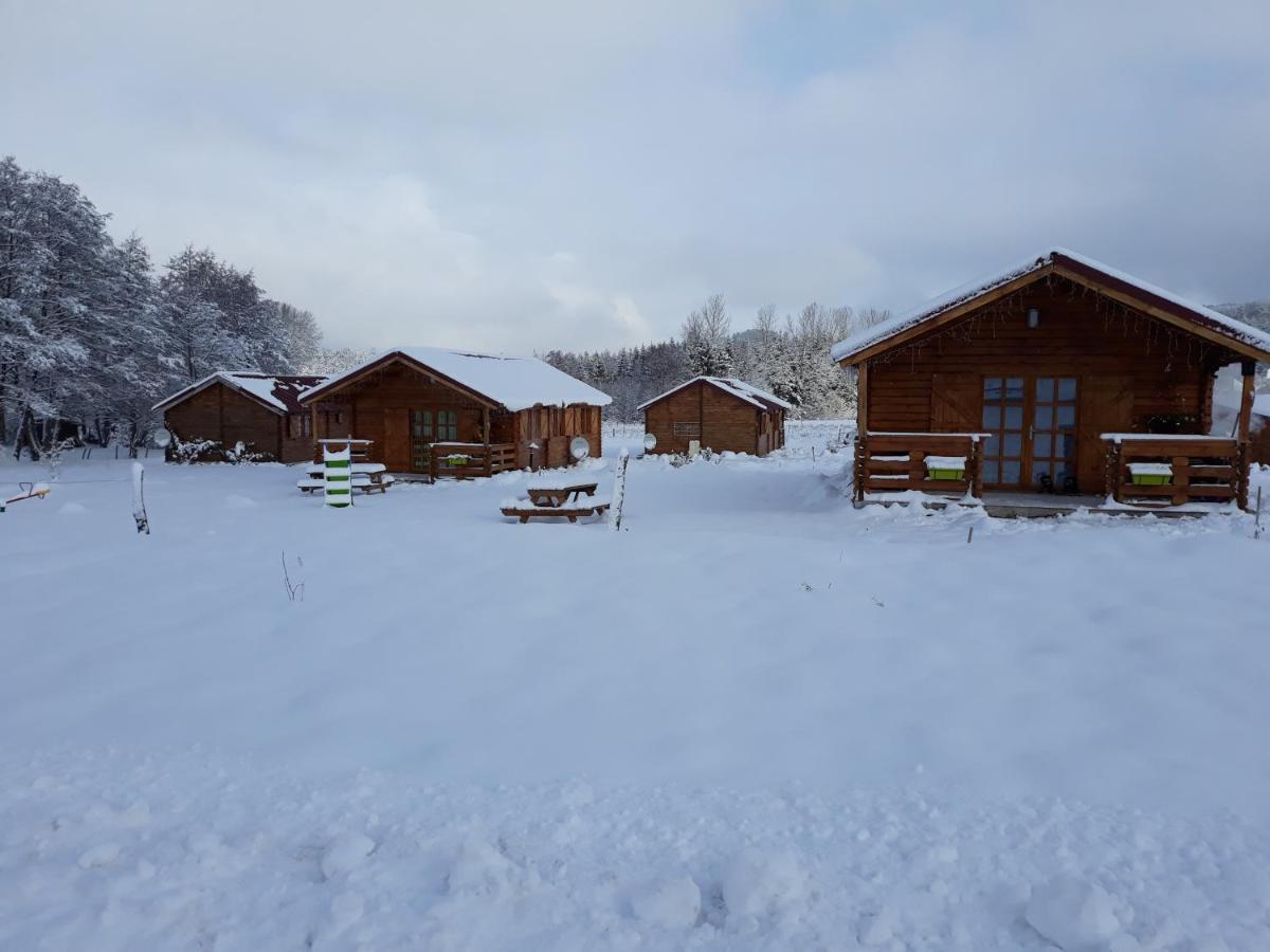 Chalets Les 5 Loups Gerbepal ภายนอก รูปภาพ